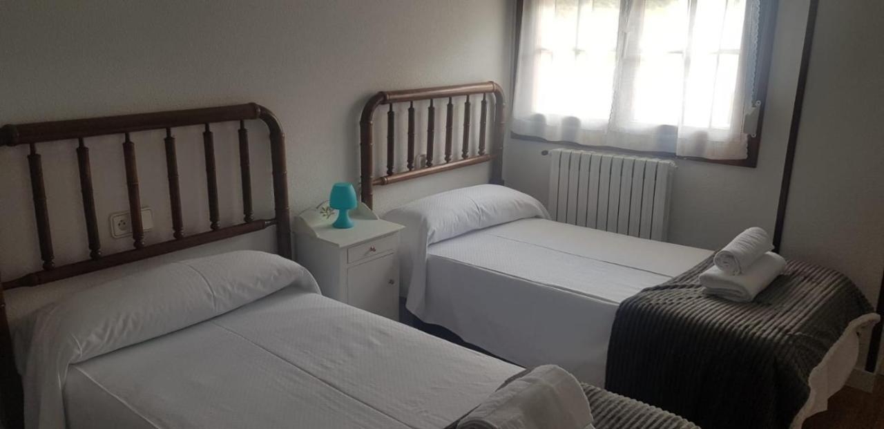 Mym Appartement Riaño Buitenkant foto